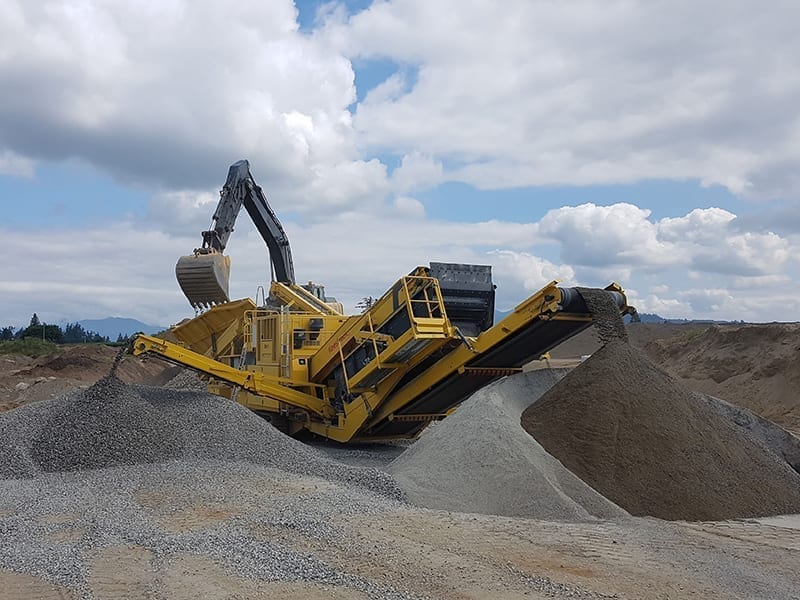 Keestrack H4 mobile cone crusher