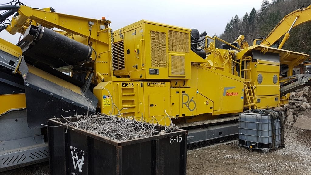 Keestrack R6 track mounted mobile impact crusher