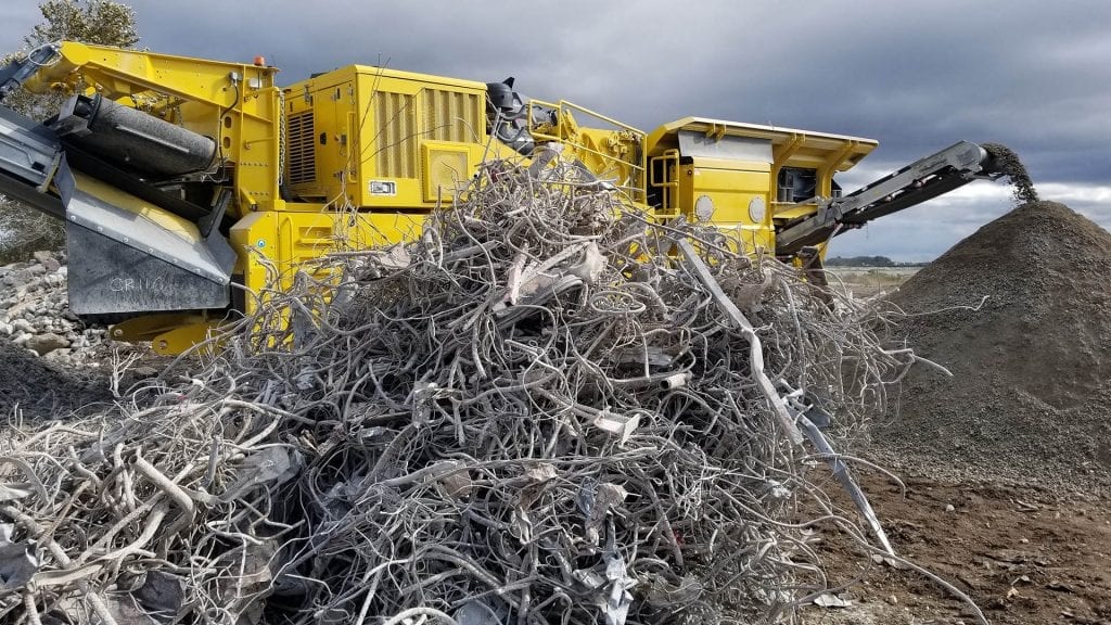 Keestrack R6 track mounted mobile impact crusher