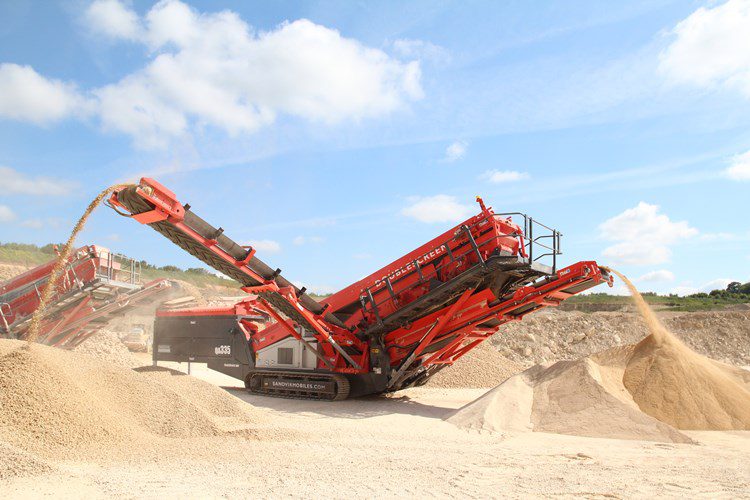 Sandvik QA335 incline finishing screener.