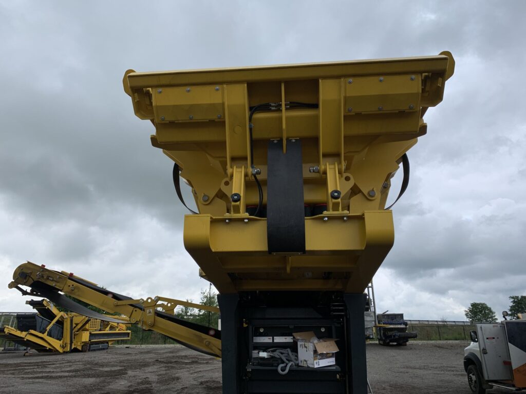 Keestrack B5 jaw crusher.