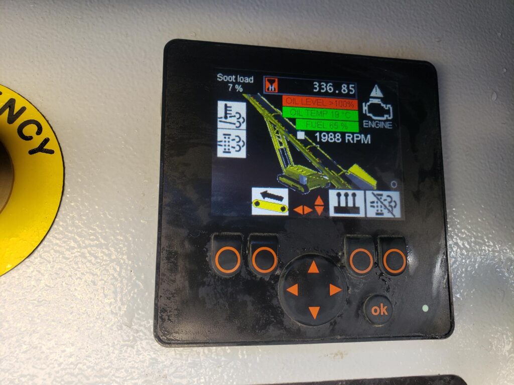 Unit 947 - 2023 Keestrack S5 stacking