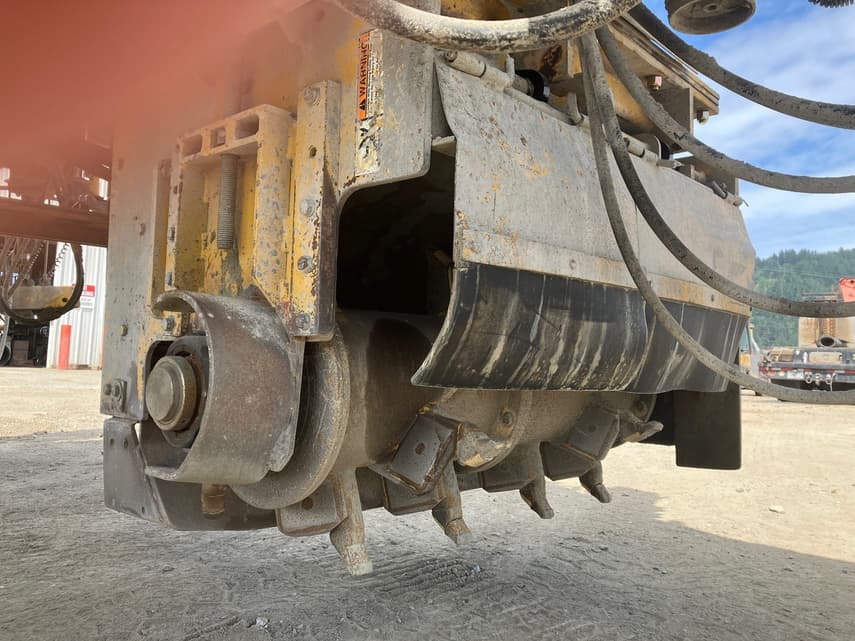 GOMACO Commander III