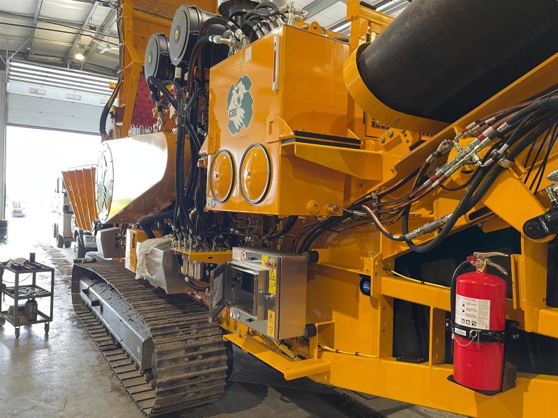 CBI 6400CT Horizonal Grinder and Chipper.