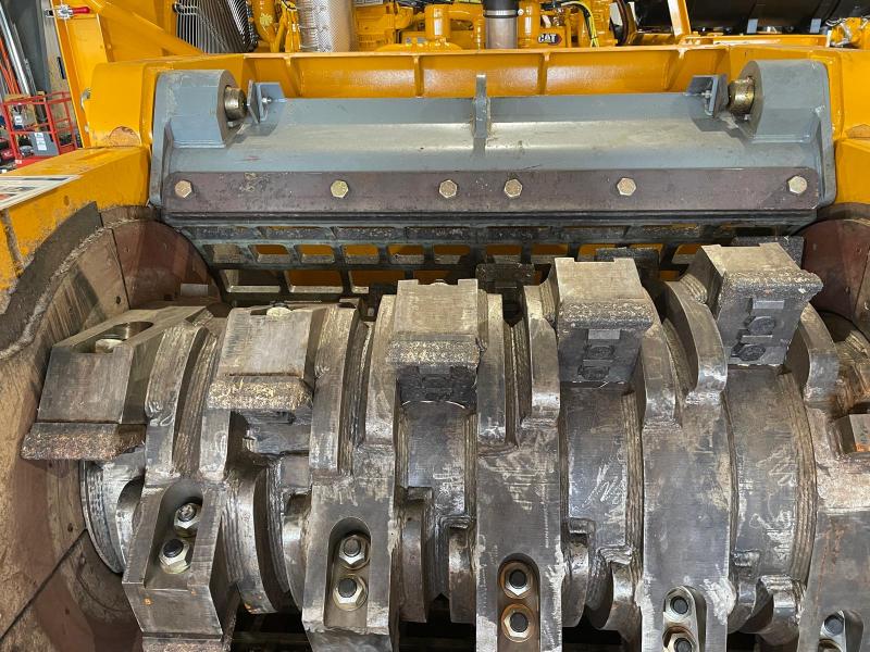 CBI 6400CT Horizonal Grinder and Chipper.